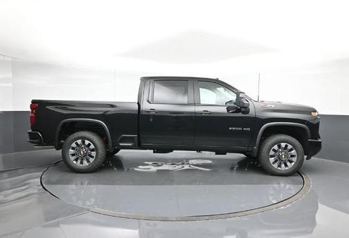 2025 Chevrolet Silverado 2500 Custom