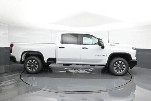 2025 Chevrolet Silverado 2500 Custom
