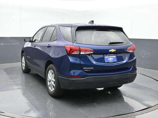 2023 Chevrolet Equinox LS