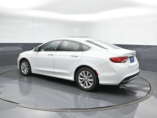 Bright White Clearcoat 2015 Chrysler 200 C