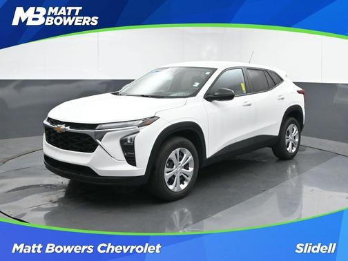 2025 Chevrolet Trax LS