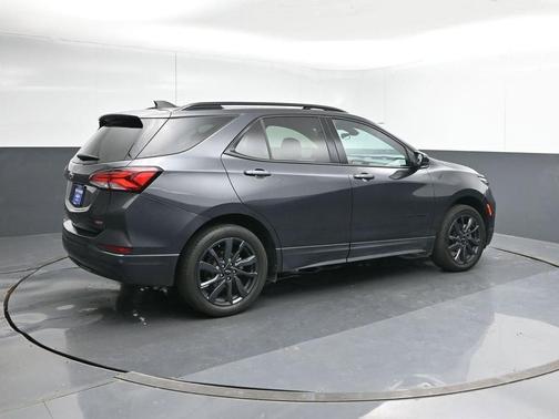 Gray 2023 Chevrolet Equinox RS