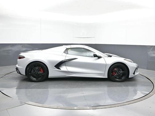 Blade Silver Metallic 2026 Chevrolet Corvette Stingray w/2LT