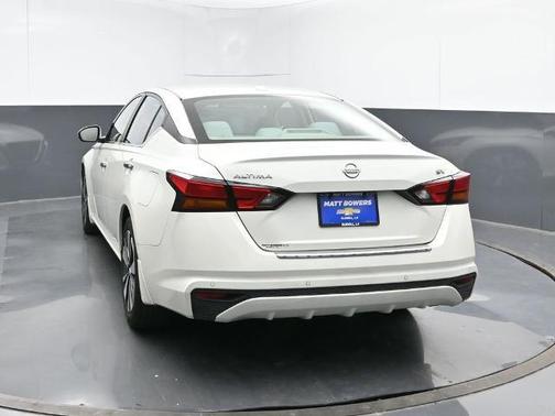 2021 Nissan Altima 2.5 SV