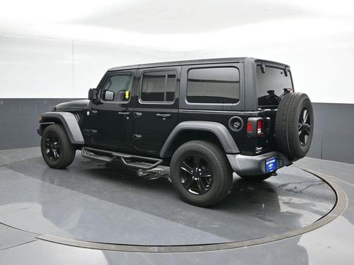 Black Clearcoat 2020 Jeep Wrangler Unlimited Sport Altitude