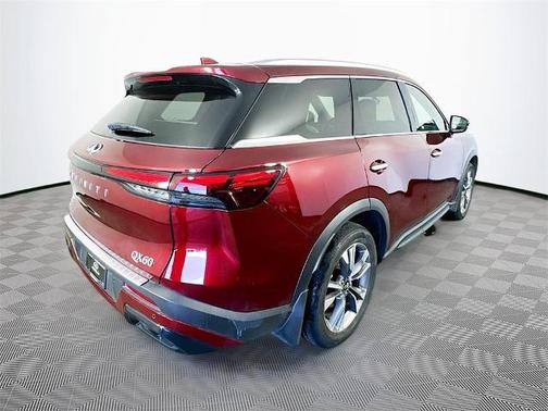 2024 INFINITI QX60 Luxe