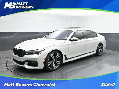 2018 BMW 750 i