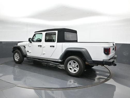 Bright White Clearcoat 2020 Jeep Gladiator Sport
