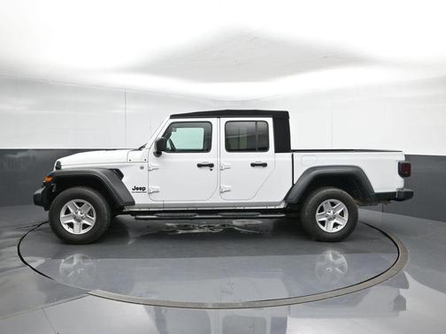 Bright White Clearcoat 2020 Jeep Gladiator Sport