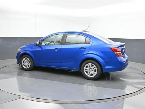2018 Chevrolet Sonic LS
