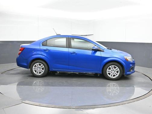 2018 Chevrolet Sonic LS
