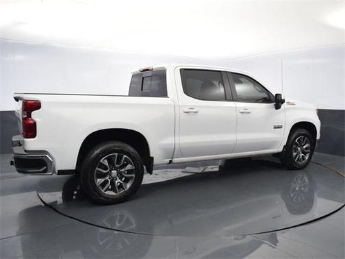 Photo 5 of 49 of 2022 Chevrolet Silverado 1500 LT