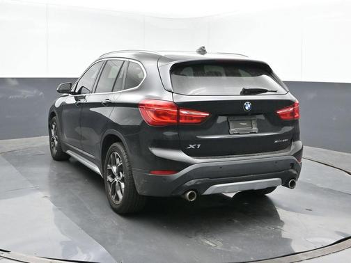 2021 BMW X1 sDrive28i