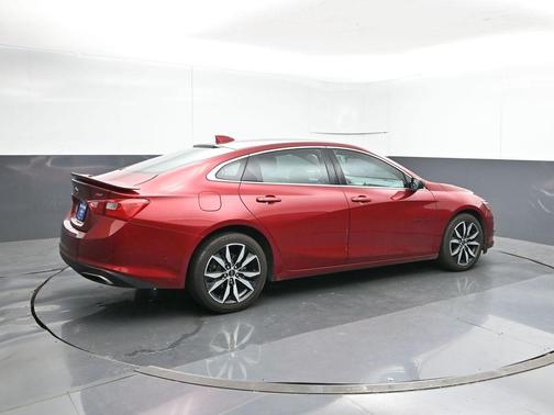 2021 Chevrolet Malibu RS