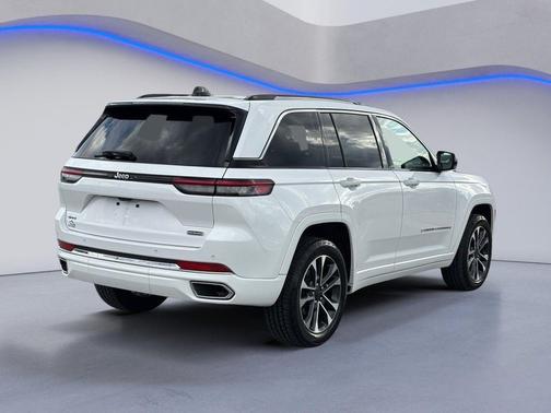 2024 Jeep Grand Cherokee Overland