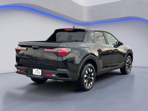 Phantom Black 2026 Hyundai SANTA CRUZ SE