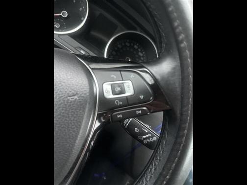 2018 Volkswagen Tiguan 2.0T SE