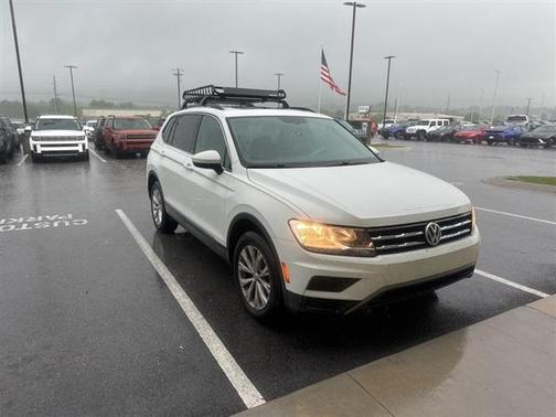 2018 Volkswagen Tiguan 2.0T SE