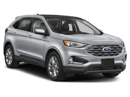 Black Metallic 2022 Ford Edge Titanium