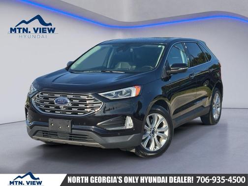 Black Metallic 2022 Ford Edge Titanium