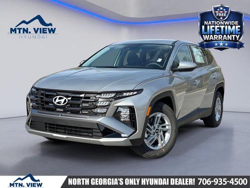 2026 Hyundai TUCSON SE