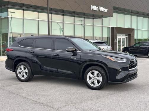 2021 Toyota Highlander Hybrid LE