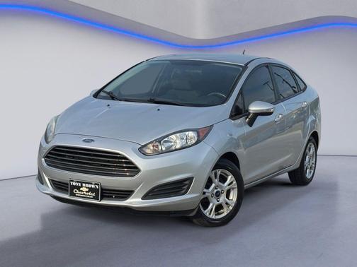 Ingot Silver 2014 Ford Fiesta SE