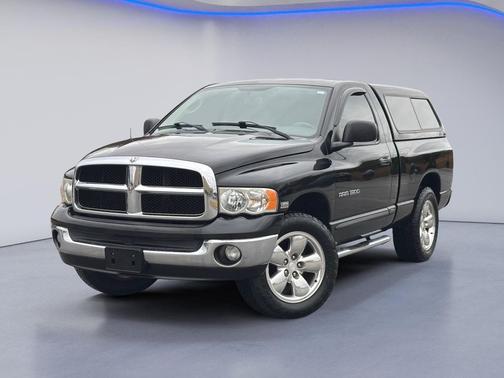 2004 Dodge Ram 1500 SLT