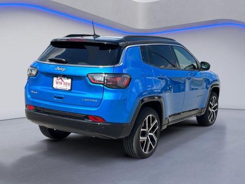 Hydro Blue Pearlcoat 2025 Jeep Compass Limited