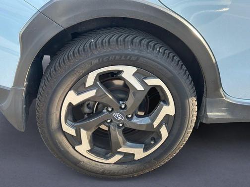 Cool Gray Khaki 2022 Subaru Crosstrek Limited