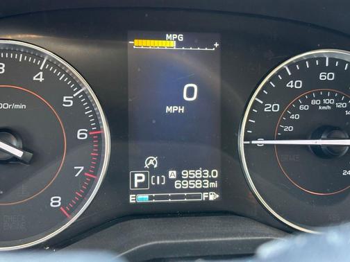 Cool Gray Khaki 2022 Subaru Crosstrek Limited