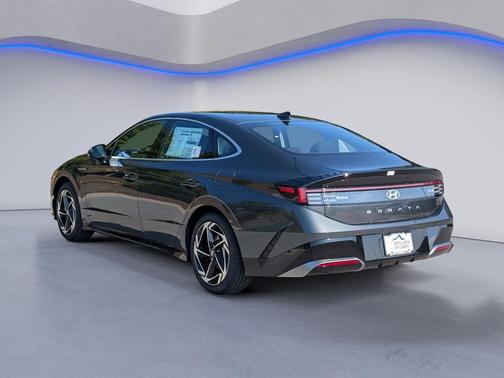 2026 Hyundai SONATA SEL
