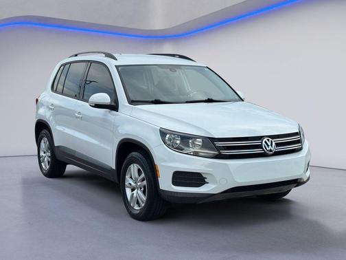 Pure White 2016 Volkswagen Tiguan S
