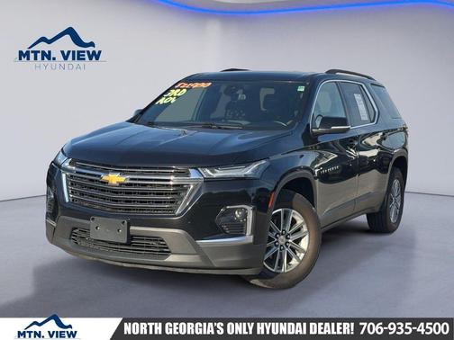 Black Metallic 2023 Chevrolet Traverse LT Cloth