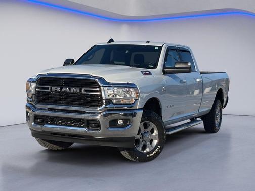 2021 RAM 2500 Big Horn Crew Cab 4x4 8' Box