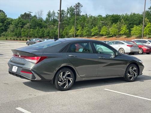 2025 Hyundai ELANTRA Sport