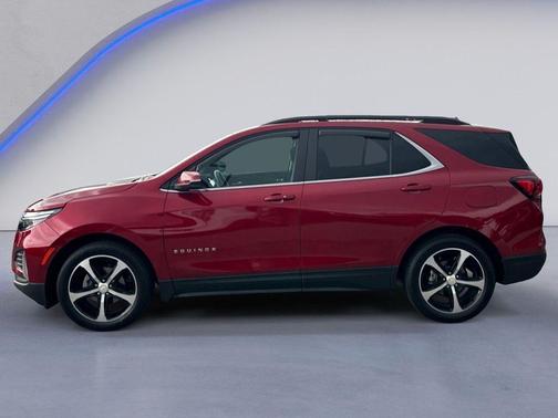 Radiant Red Tintcoat 2024 Chevrolet Equinox 1LT
