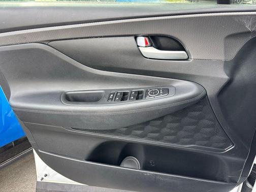 2019 Hyundai SANTA FE SEL 2.4