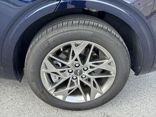 2025 Genesis GV70 2.5T AWD