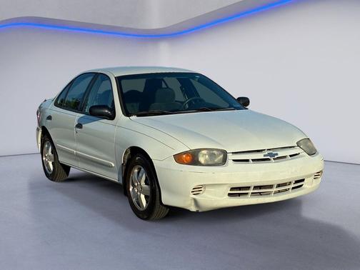 Olympic White 2003 Chevrolet Cavalier Base