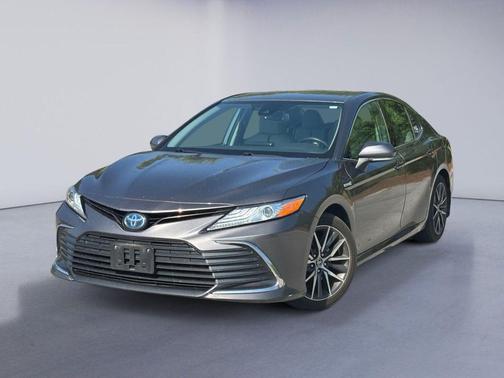 Predawn Gray Mica 2021 Toyota Camry Hybrid XLE