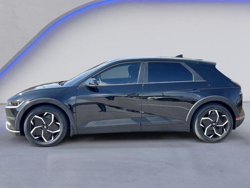 2022 Hyundai IONIQ 5 SE