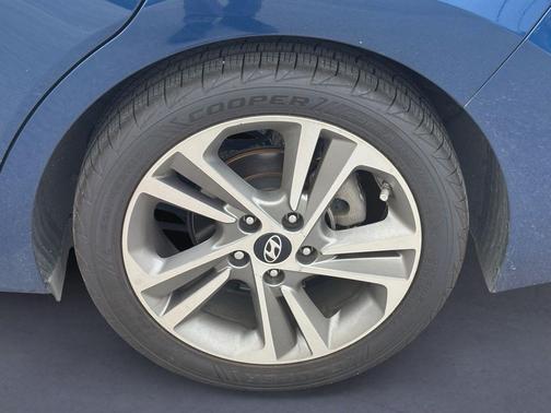 Lakeside Blue 2017 Hyundai ELANTRA Limited