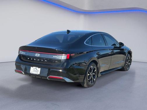 Onyx Black 2024 Hyundai SONATA SEL
