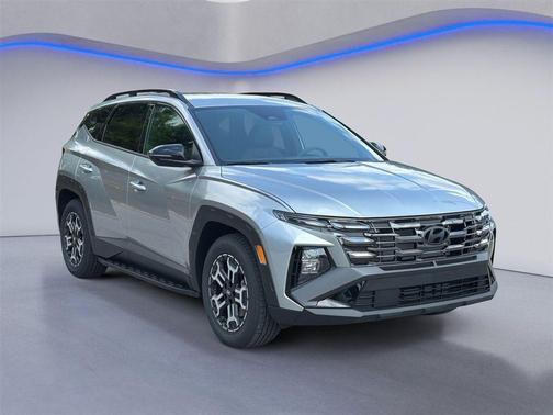 Shimmering Silver 2026 Hyundai TUCSON XRT