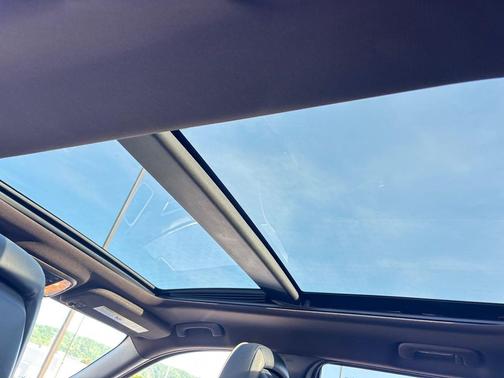 Brilliant Black Crystal Pearlcoat 2014 Jeep Grand Cherokee Overland