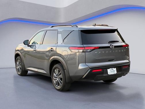 Gun Metallic 2026 Nissan Pathfinder SV