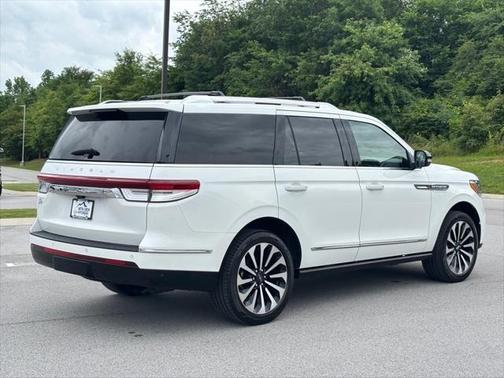 2022 Lincoln Navigator Reserve