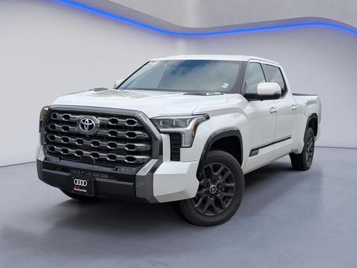 2024 Toyota Tundra Hybrid Platinum