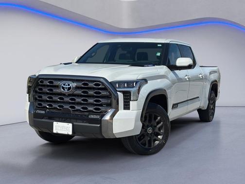 2024 Toyota Tundra Hybrid Platinum